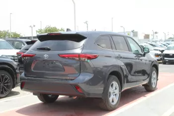 TOYOTA HIGHLANDER LE AWD 2.4L PETROL 2023