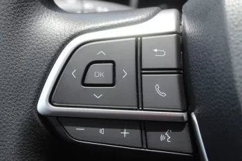 TOYOTA HIGHLANDER LE AWD 2.4L PETROL 2023