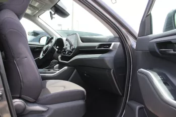 TOYOTA HIGHLANDER LE AWD 2.4L PETROL 2023