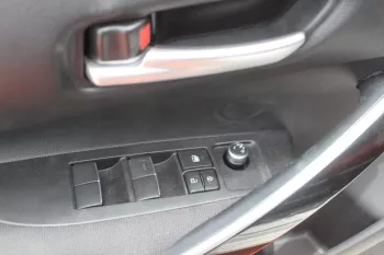 TOYOTA COROLLA Hybrid FWD 1.8L 2022