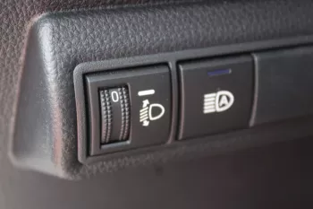 TOYOTA COROLLA Hybrid FWD 1.8L 2022