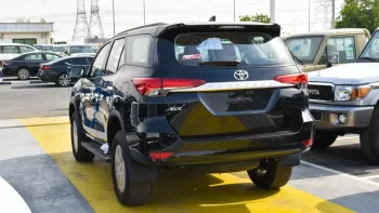 Toyota Fortuner GX 4WD 2023