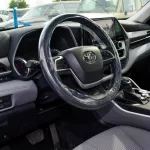 Toyota Highlander Hybrid GLE FWD 2.5L 2023 - Thumbnail 9