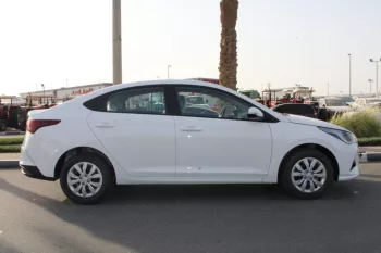 LHD - HYUNDAI ACCENT 1.4L PETROL COMFORT AUTOMATIC - WHITE