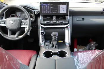 LHD - TOYOTA LANDCRUISER 300 3.5L V6 PET TWIN TURBO VXR AUTOMATIC 2023
