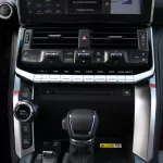LHD - TOYOTA LANDCRUISER 300 3.5L V6 PET TWIN TURBO VXR AUTOMATIC 2023 - Thumbnail 5