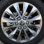 LHD - TOYOTA LANDCRUISER 300 3.5L V6 PET TWIN TURBO VXR AUTOMATIC 2023 - Thumbnail 25