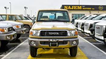 Toyota Land Cruiser Hard Roof V6 2023 With Winch
