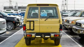 Toyota Land Cruiser Hard Roof V6 2023 With Winch
