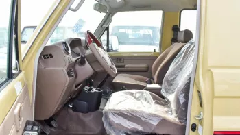 Toyota Land Cruiser Hard Roof V6 2023 With Winch