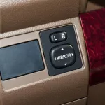 Toyota Land Cruiser Hard Roof V6 2023 With Winch - Thumbnail 9