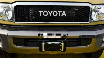 Toyota Land Cruiser Hard Roof V6 2023 With Winch