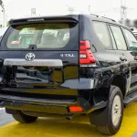 Toyota Prado TXL 4WD 2023 7 Seats - Thumbnail 6