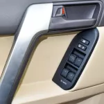 Toyota Prado TXL 4WD 2023 7 Seats - Thumbnail 7