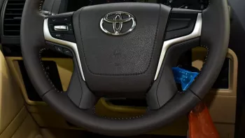 Toyota Prado TXL 4WD 2023 7 Seats