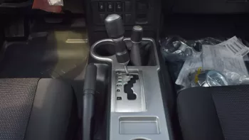 TOYOTA FJ CRUISER 4.0L V6 2023 EXPORT PRICE