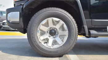 TOYOTA FJ CRUISER 4.0L V6 2023 EXPORT PRICE