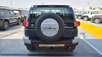 TOYOTA FJ CRUISER 4.0L V6 2023 EXPORT PRICE