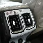 KIA SORENTO 2023 V4 FWD 5DOORS - Thumbnail 12