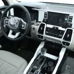 KIA SORENTO 2023 V4 FWD 5DOORS - Thumbnail 16