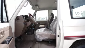 2023 Toyota Land Cruiser Hard Top V6 With Winch