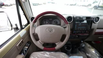 TOYOTA LAND CRUISER PICKUP SINGLE CAB 4.0L V6 2022