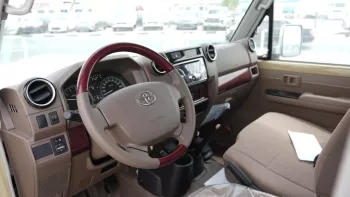 TOYOTA LAND CRUISER PICKUP SINGLE CAB 4.0L V6 2022