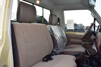 2023 TOYOTA LAND CRUISER 79 SINGLE CAB PICKUP DLX V8 4.5L DIESEL 4WD MANUAL TRANSMISSION