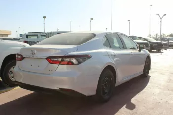 TOYOTA CAMRY LE 2.5 L 2023 MY PETROL