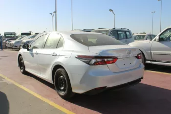 TOYOTA CAMRY LE 2.5 L 2023 MY PETROL