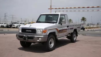 2022 TOYOTA LAND CRUISER PICKUP SINGLE CAB 4.0L V6 silver