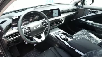 Kia K8 AWD 3.5L V6 2023 Full Option