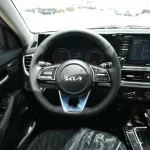 Kia Seltos 1.5L FWD 5Doors V4 2023 - Thumbnail 13