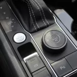 volkswagen teramont comfort line 3.6l suv 2023 4doors - Thumbnail 14