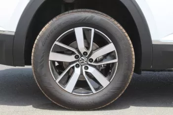 volkswagen teramont comfort line 3.6l suv 2023 4doors