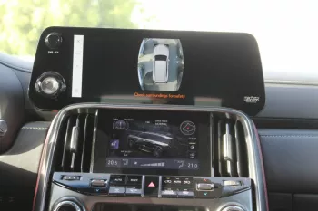 2023 LEXUS LS600 SIGNATURE FULL OPTION (EUROPE SPEC)
