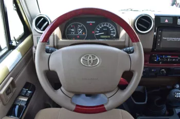2023 MODEL TOYOTA LANDCRUISER 71 HARDTOP SHORT WHEEL BASE DLX V6 4.0L PETROL MANUAL TRANSMISSION