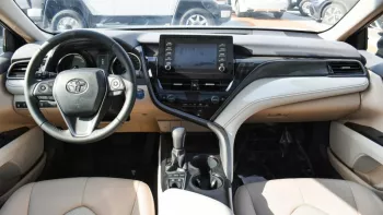 TOYOTA CAMRY GLE 2.5L HYBRID 2023 EXPORT PRICE