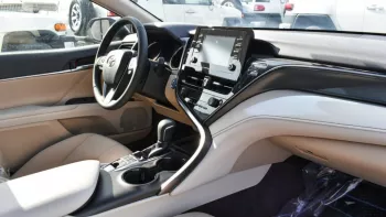 TOYOTA CAMRY GLE 2.5L HYBRID 2023 EXPORT PRICE