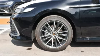 TOYOTA CAMRY GLE 2.5L HYBRID 2023 EXPORT PRICE