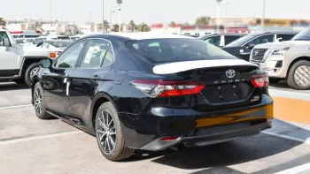 TOYOTA CAMRY GLE 2.5L HYBRID 2023 EXPORT PRICE