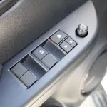 LHD - TOYOTA HILUX 2.4L DIESEL 4WD DOUBLE CAB MANUAL 2023 - Thumbnail 7