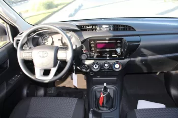 LHD - TOYOTA HILUX 2.4L DIESEL 4WD DOUBLE CAB MANUAL 2023