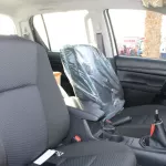 LHD - TOYOTA HILUX 2.4L DIESEL 4WD DOUBLE CAB MANUAL 2023 - Thumbnail 19