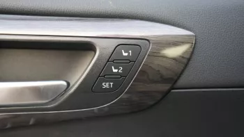 Toyota Highlander hybrid 2023 2.5L V4 AWD