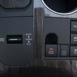 Toyota Highlander hybrid 2023 2.5L V4 AWD - Thumbnail 21