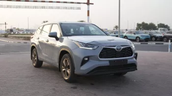 Toyota Highlander Hybrid Bronze Edition 2.5L V4 2023