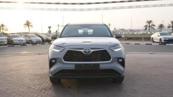 Toyota Highlander Hybrid Bronze Edition 2.5L V4 2023