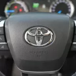 Toyota Highlander Hybrid Bronze Edition 2.5L V4 2023 - Thumbnail 15