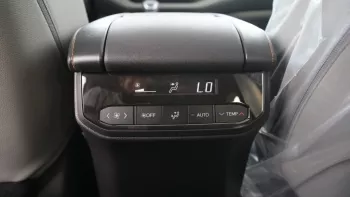Toyota Highlander Hybrid Bronze Edition 2.5L V4 2023